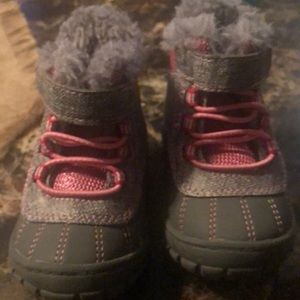 snow boots